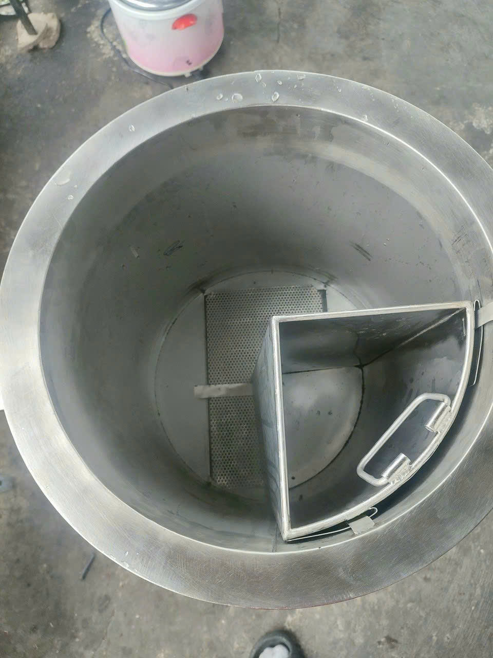 Nồi Nấu Bún Phở Điện Nghệ An (7) Nồi Nấu Bún Phở Điện Nghệ An (7)